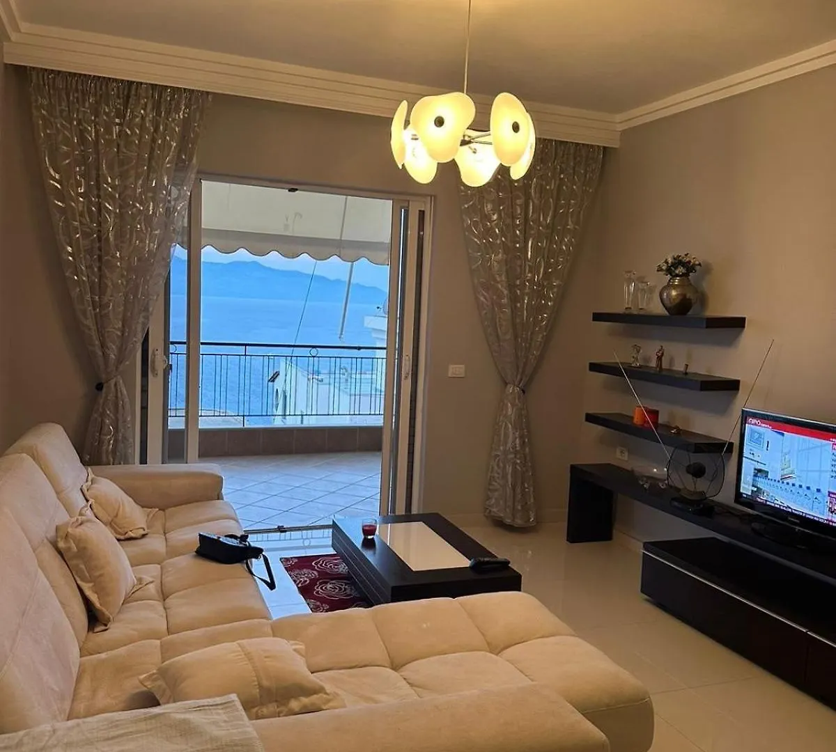 Sea View Apartment ساراندا ألبانيا