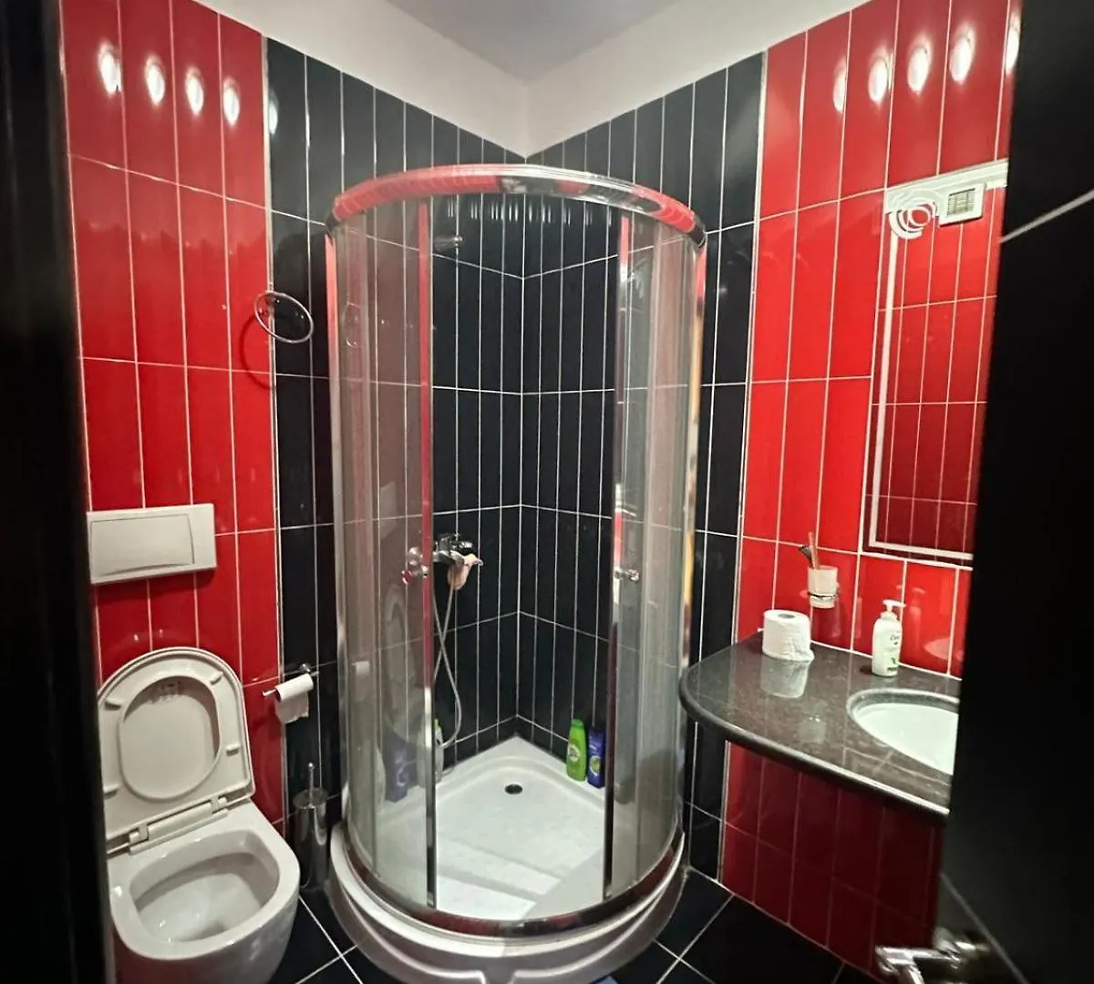Sea View Apartment ساراندا ألبانيا