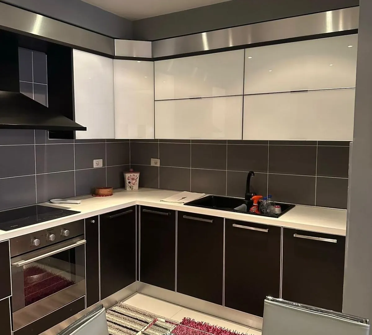 Sea View Apartment ساراندا